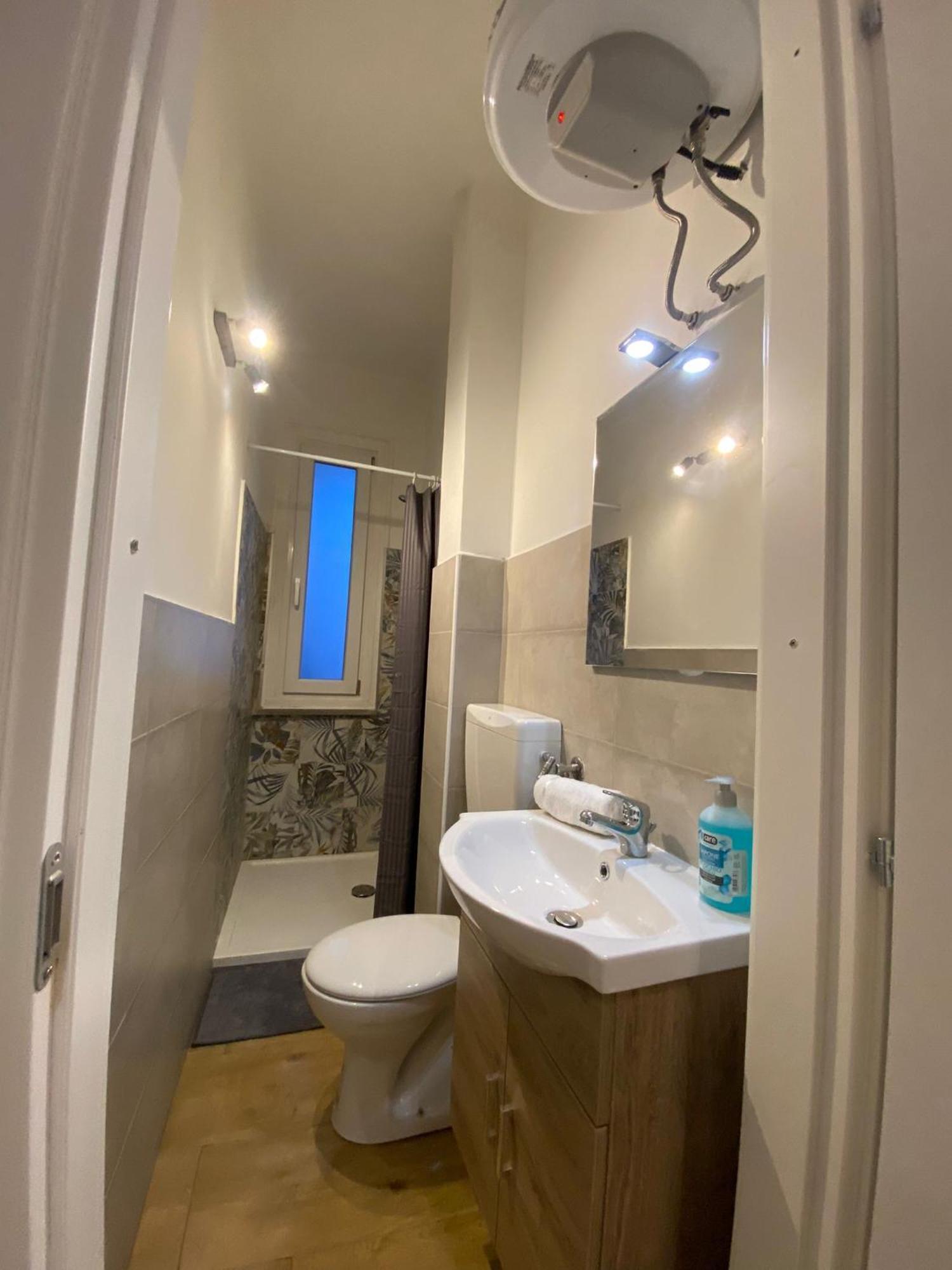 Canelli 3 Apartment *