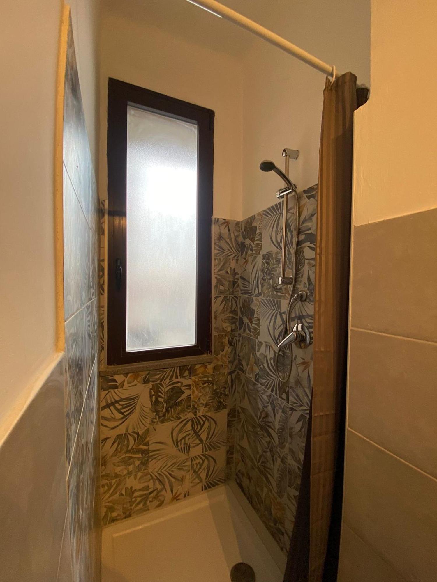 Canelli 3 Apartment *